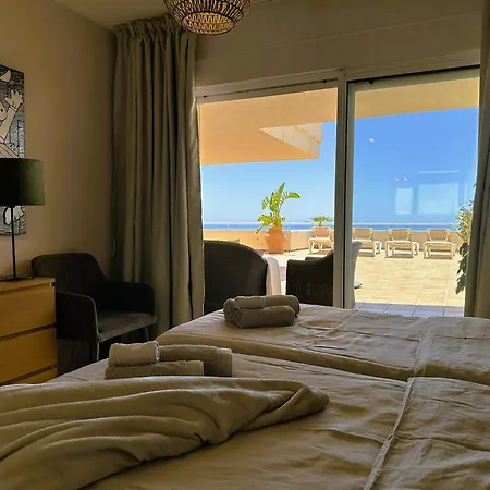 Bermuda Apartment Estepona