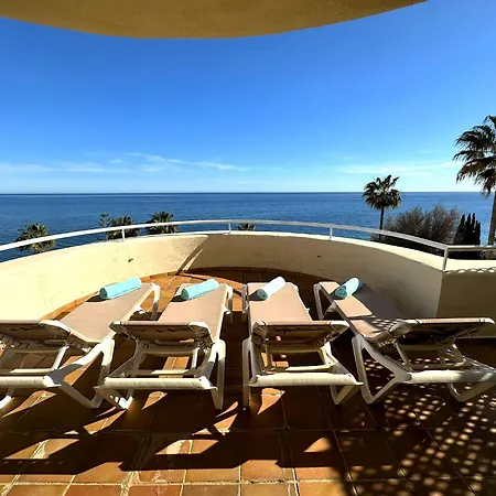 Bermuda Apartment *