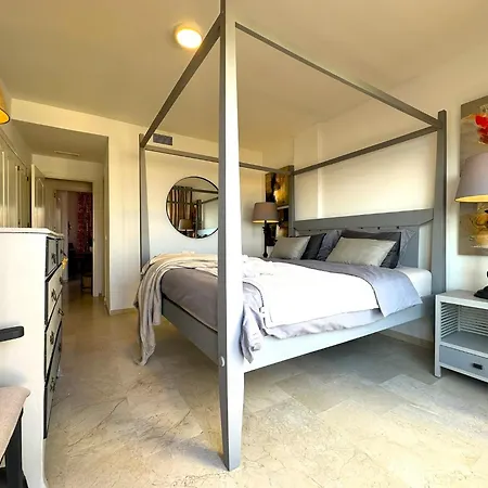Bermuda Apartment Estepona