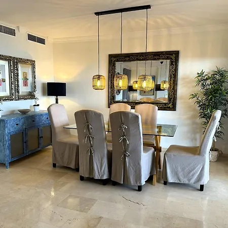 Bermuda Apartment