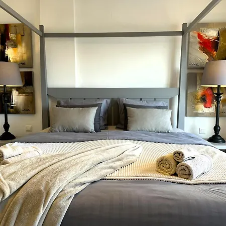 Bermuda Apartment *