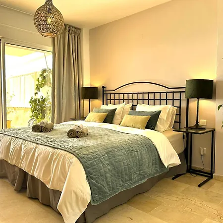 Bermuda Apartment