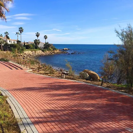 Bermuda Apartment